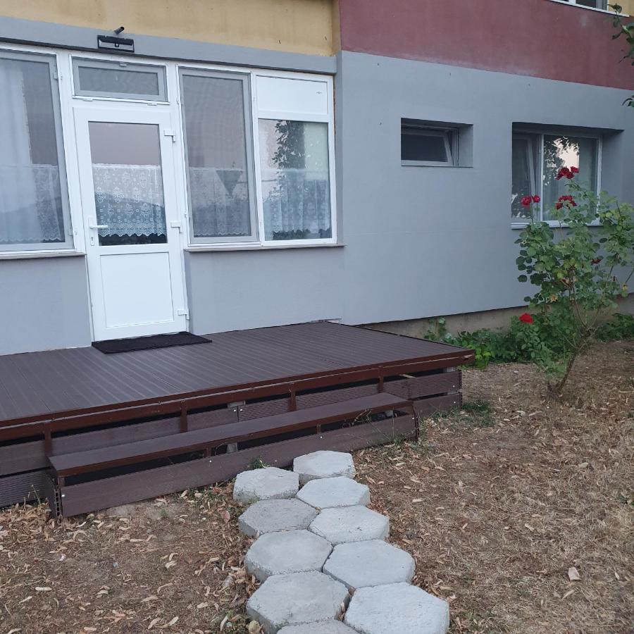 Sendy Apartment Orsova Exterior photo